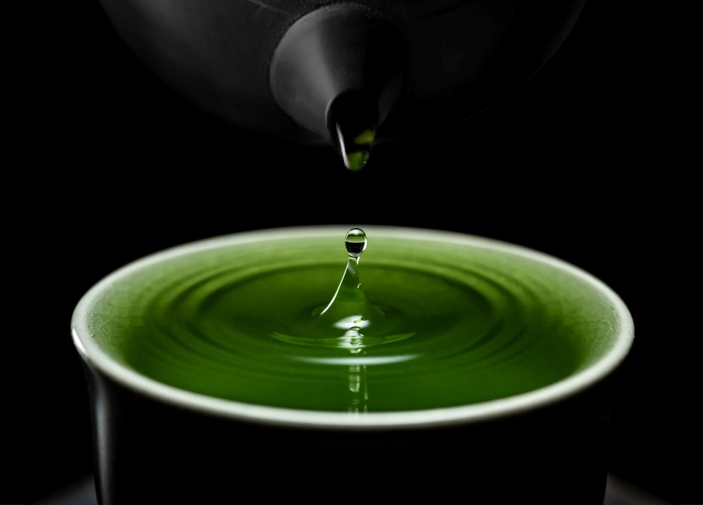 Trà xanh có L theanine giúp giảm căng thẳng